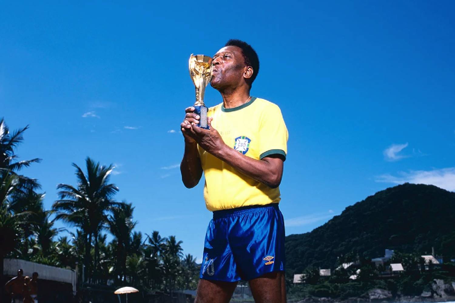من يدعمه عالم الفن في كأس العالم 2026؟