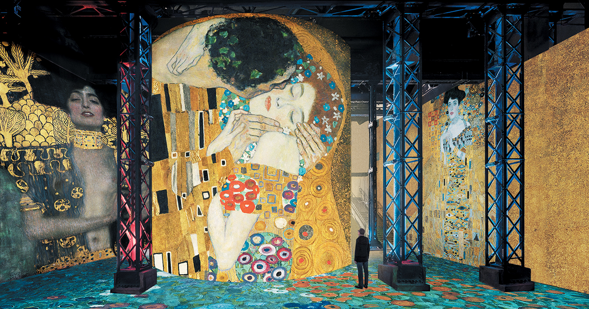 A New Immersive Installation in Paris Lets You Step inside Klimt’s Masterpieces
